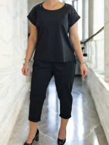 Σετ με glam λεπτομέρειες και άνετη εφαρμογή