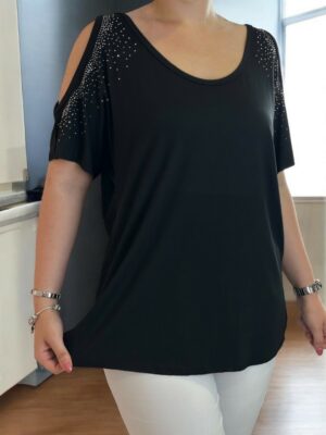 Μπλούζα με ανοιχτούς ώμους και εντυπωσιακό σχέδιο