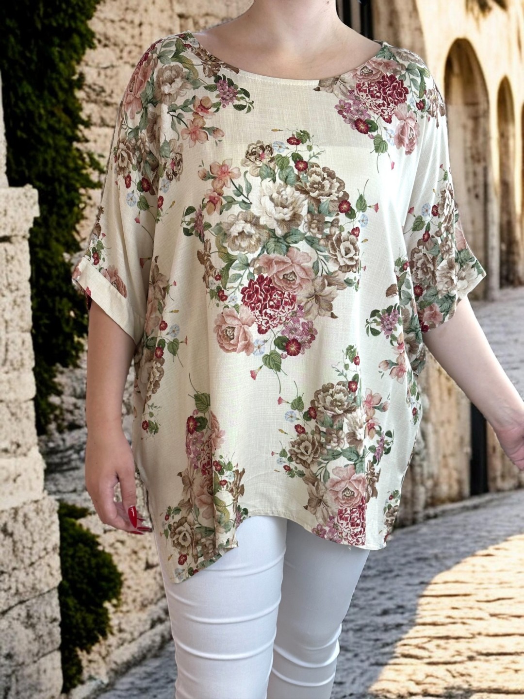 Μπλούζα με floral ντεσέν
