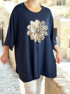 Μπλουζοφόρεμα με wild floral vibe