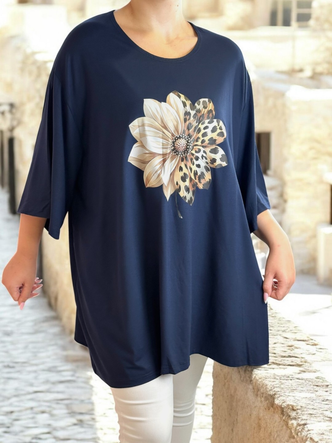 Μπλουζοφόρεμα με wild floral vibe