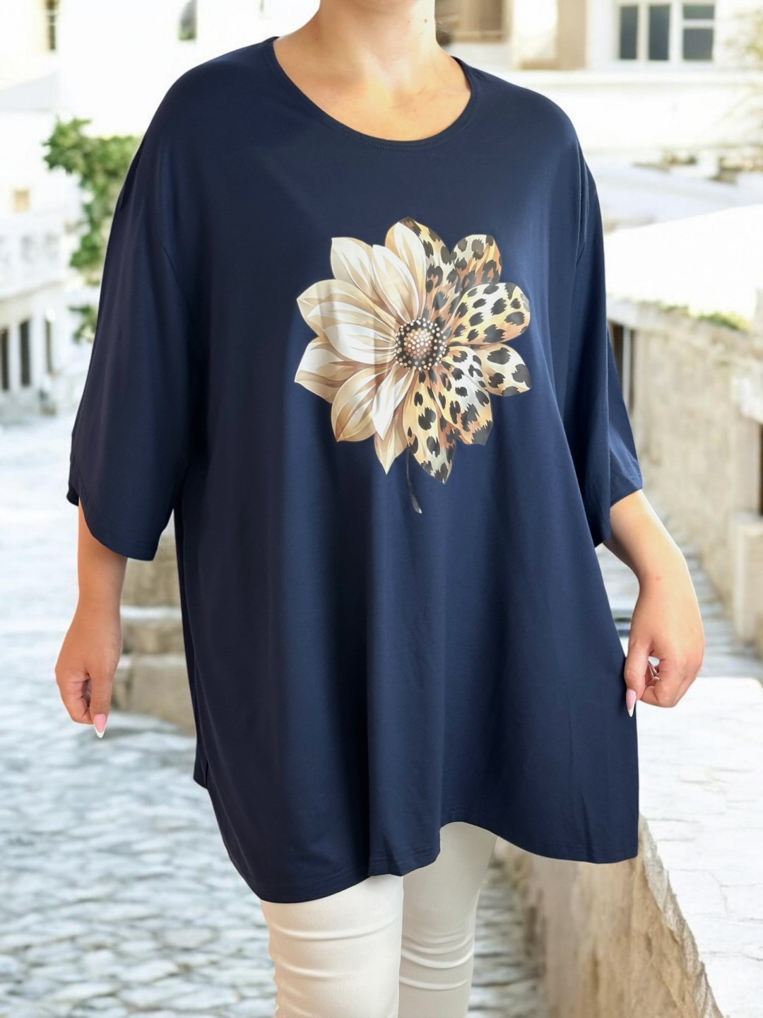 Μπλουζοφόρεμα με wild floral vibe