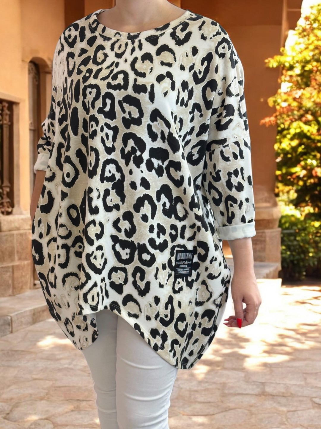 Μπλούζα με ιδιαίτερο animal print και άνετη εφαρμογή