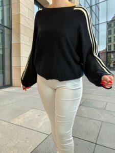 Μπλούζα Casual Chic με Ρίγες στα Μανίκια