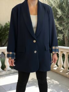 Μακρύ Blazer με Καρό Μανσέτες & Διακοσμητικά Κουμπιά